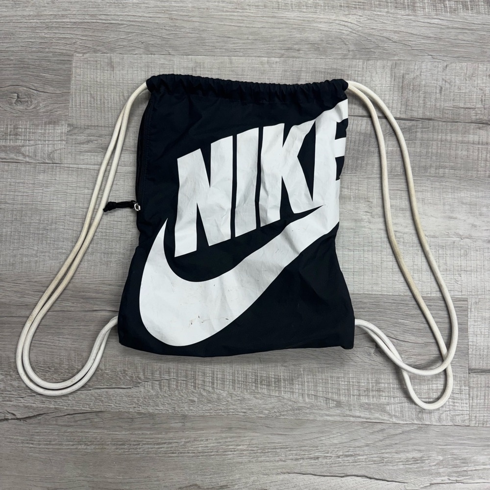 Nike Drawstring Bag